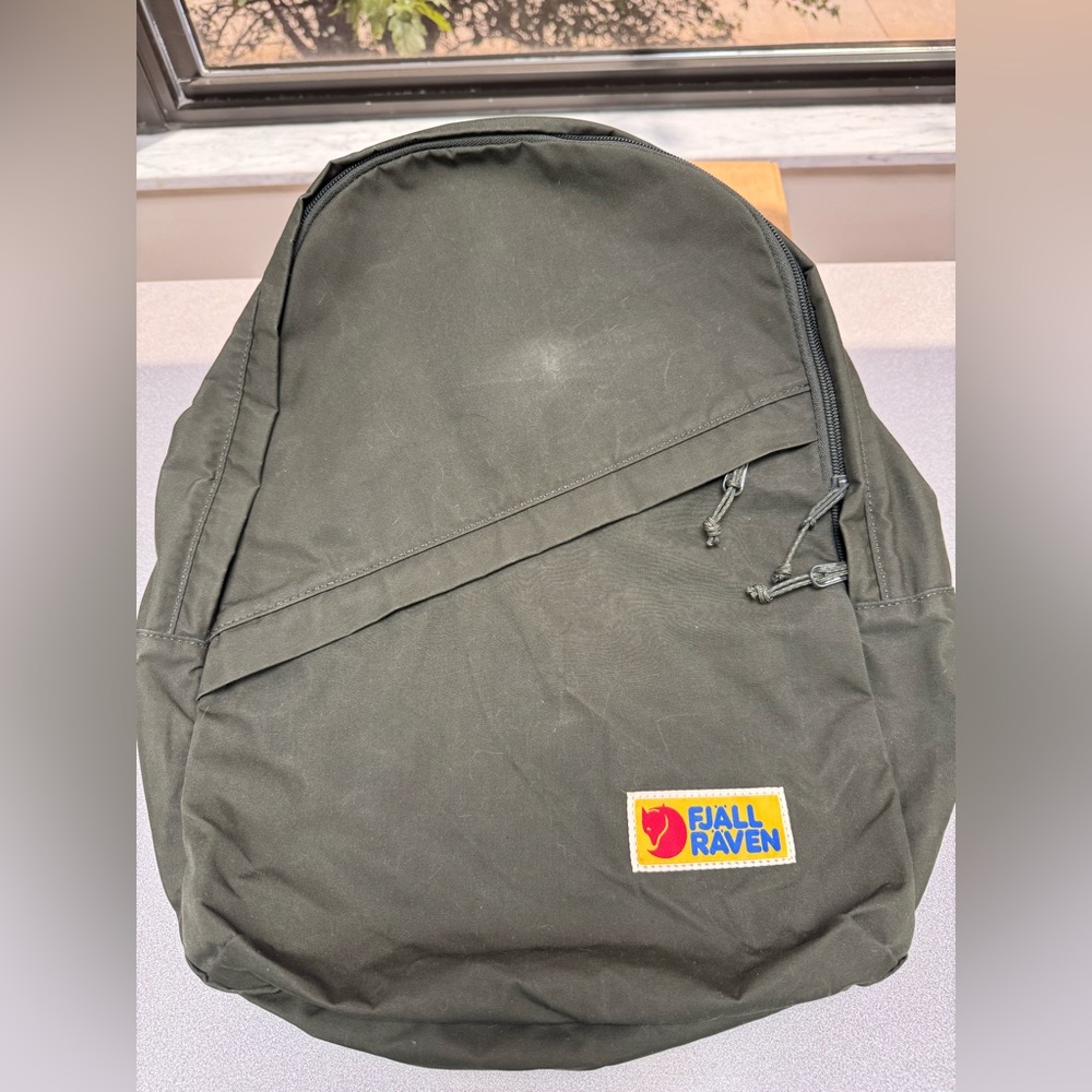 Fjallraven Vardag 25, Green, Excellent